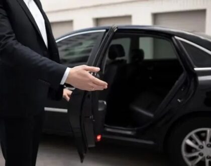 Scottsdale Limo Service: Luxury Transportation for Airport, Events & Corporate Travel